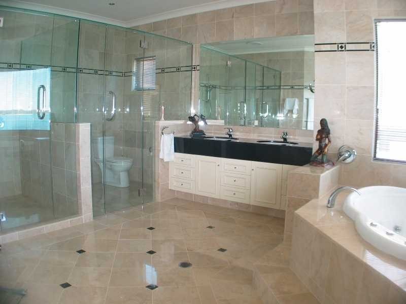 Sovereign Islands QLD 4216